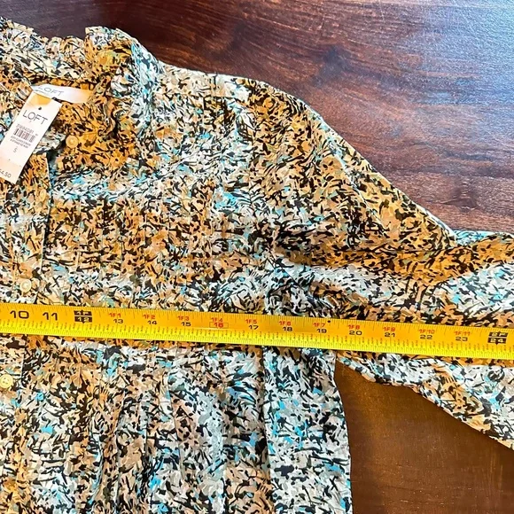 Loft  brand ruffled light floral shirt. - Picture 2 of 4